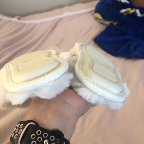 Cat & Jack Fuzzy Criss-Cross Slippers - Picture 4 of 5